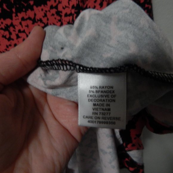 Elle Designed Peblum Blouse S - Picture 7 of 7